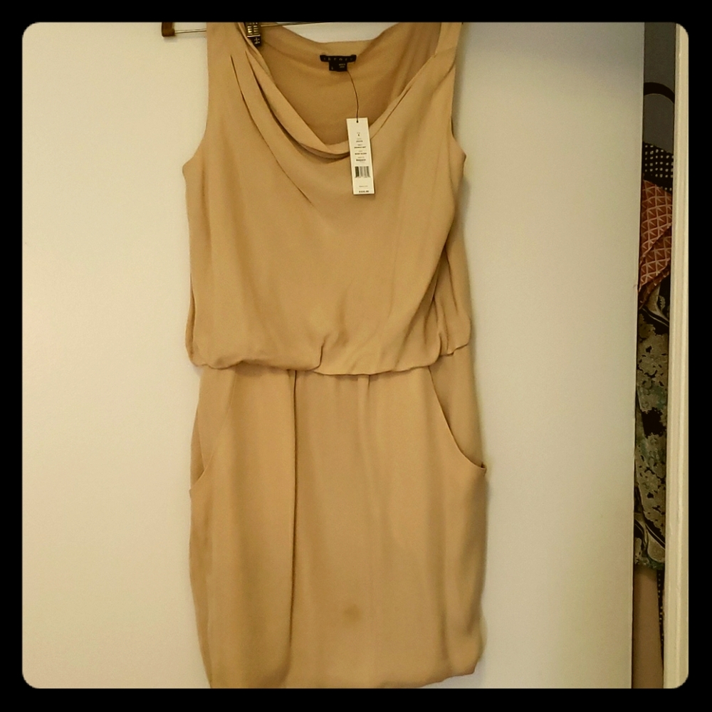 Theory dress. 100% silk, never worn, tags on